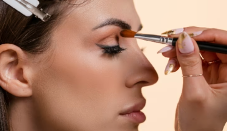 Trending Makeup Looks and Techniques Around the World